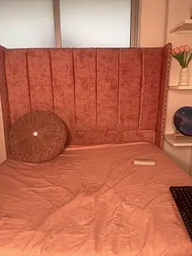 salomecute21 online show from February 11, 11:32 am