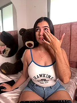 salomecute21 online show from October 28, 11:53 am