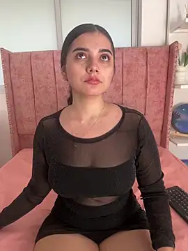 salomecute21 online show from April 2, 11:17 am