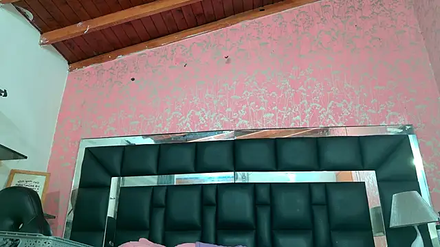 Snapshot of anzhel_novick chatting on November 11, 12:00 pm anzhel novick online show from November 11, 12:00 pm