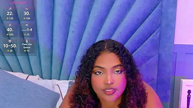 Snapshot of Cristal-Jonnes chatting on November 11, 3:12 am Cristal-Jonnes online show from November 11, 3:12 am