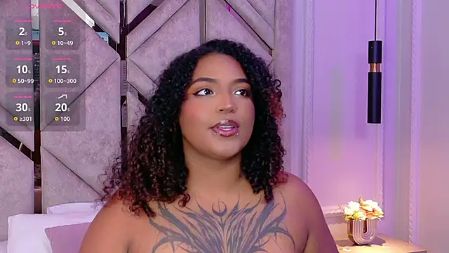 Cristal-Jonnes online show from February 19, 3:03 am