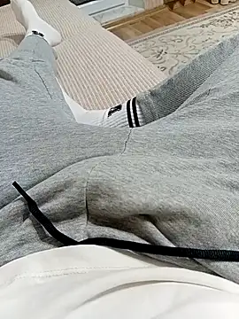 Maxim 16cm online show from December 2, 2:08 pm