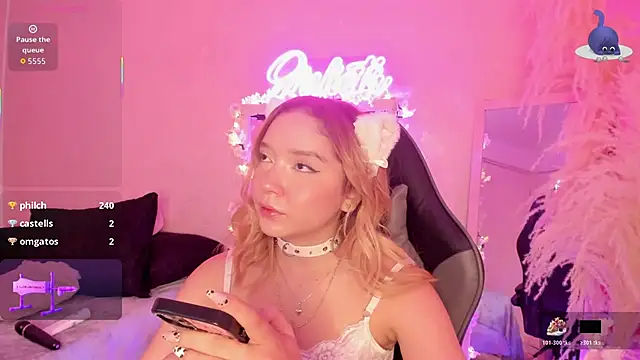 JuliethMoss online show from March 1, 7:41 am