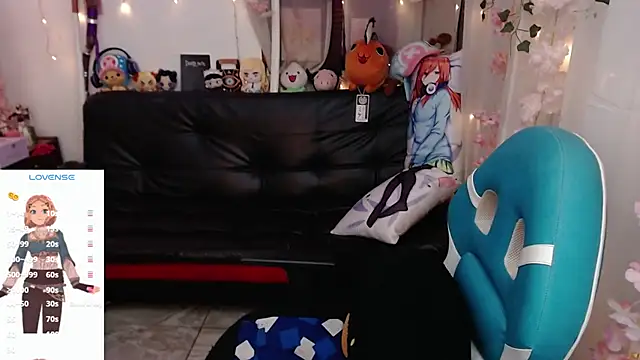 Snapshot of jadedelux_ chatting on May 24, 7:58 pm jadedelux online show from May 24, 7:58 pm