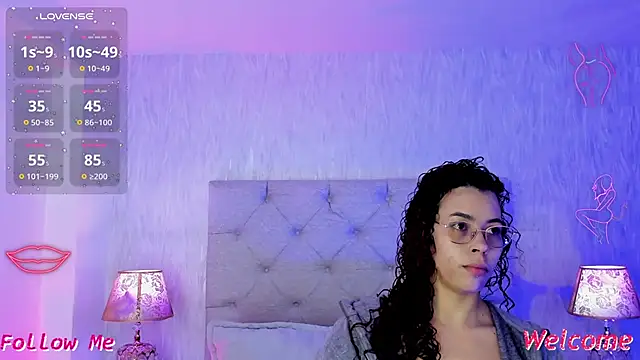 Pamelamiler   online show from March 25, 12:37 pm