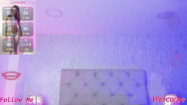 Pamelamiler   online show from April 9, 12:00 pm