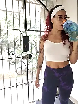 Pamelamiler   online show from November 24, 1:22 pm