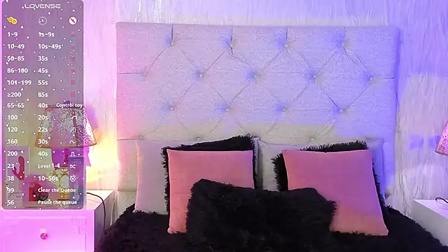 Pamelamiler   online show from February 21, 12:18 pm