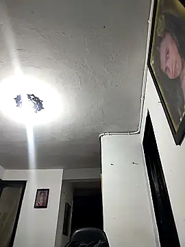 Pamelamiler   online show from November 8, 10:41 am