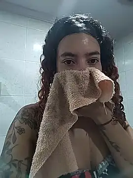 Snapshot of Pamelamiler__ chatting on July 17, 10:23 am Pamelamiler online show from July 17, 10:23 am