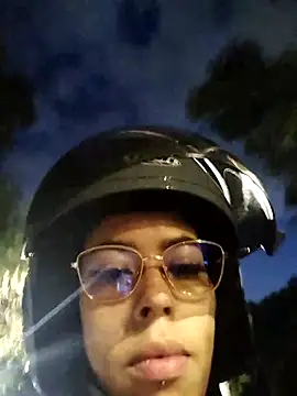 Pamelamiler   online show from March 20, 10:38 am