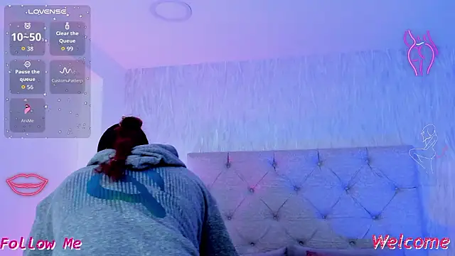 Pamelamiler   online show from March 24, 1:11 pm