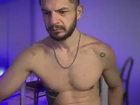 lat20arxh online show from April 8, 12:01 am