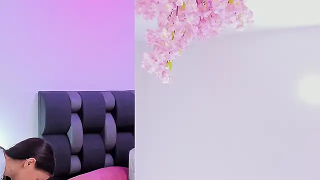 maily zanss online show from May 31, 7:58 pm