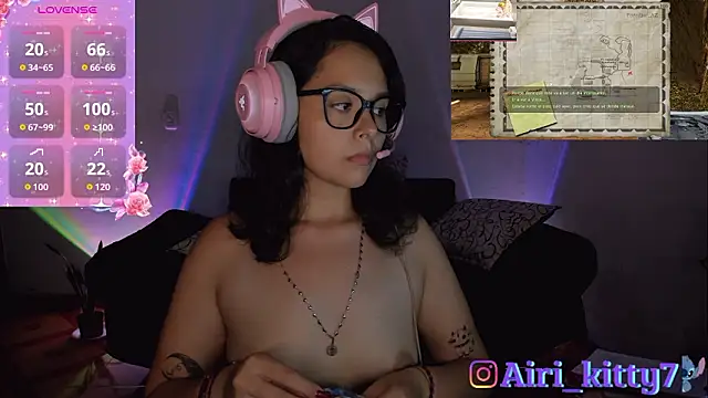 lila kitty81 online show from March 10, 10:14 pm