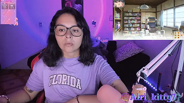 lila kitty81 online show from January 31, 8:40 pm