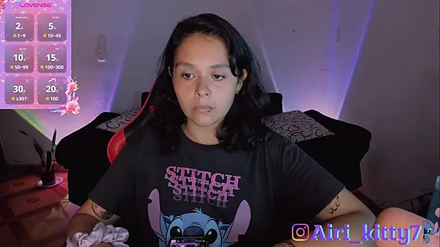 lila kitty81 online show from February 19, 9:01 pm