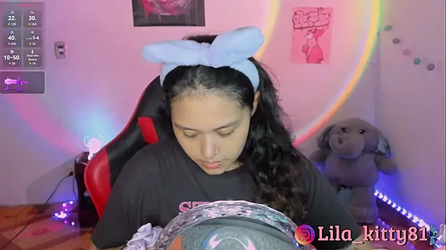 lila kitty81 online show from September 17, 9:17 pm