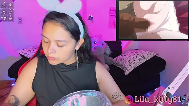 lila kitty81 online show from October 17, 7:26 pm