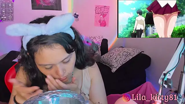 lila kitty81 online show from October 16, 8:17 pm