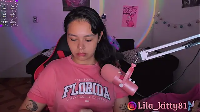 lila kitty81 online show from November 1, 7:08 pm