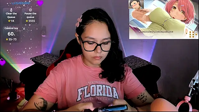 lila kitty81 online show from April 13, 9:08 pm