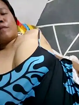 AsianbouncieGIRL online show from April 23, 12:50 am