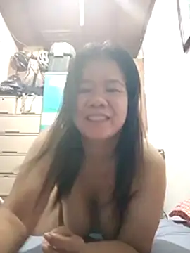 Snapshot of AsianbouncieGIRL chatting on June 30, 5:29 am AsianbouncieGIRL online show from June 30, 5:29 am
