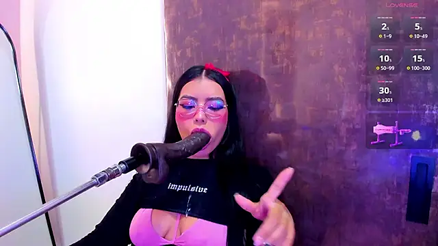 pocahontas lantina online show from March 15, 3:46 am