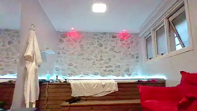 deinha1988 online show from December 3, 10:09 pm