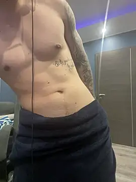 Sexaddict05 online show from May 25, 9:24 pm