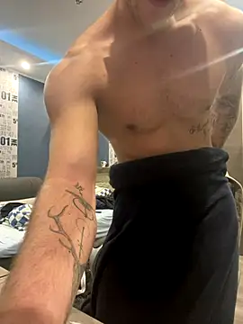 Sexaddict05 online show from November 30, 6:25 am