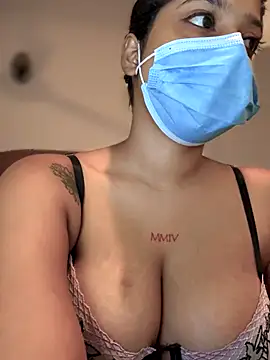 Snapshot of Saza_lklx chatting on October 26, 9:20 am Saza lklx online show from October 26, 9:20 am