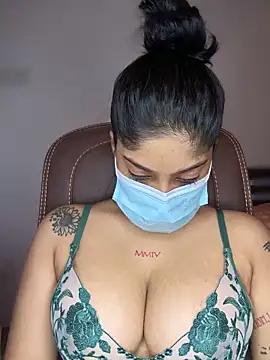 Snapshot of Saza_lklx chatting on November 21, 6:12 am Saza lklx online show from November 21, 6:12 am