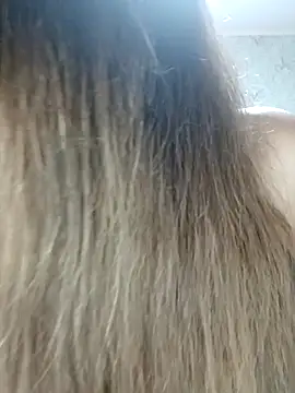 Viola3102 online show from December 1, 7:48 pm