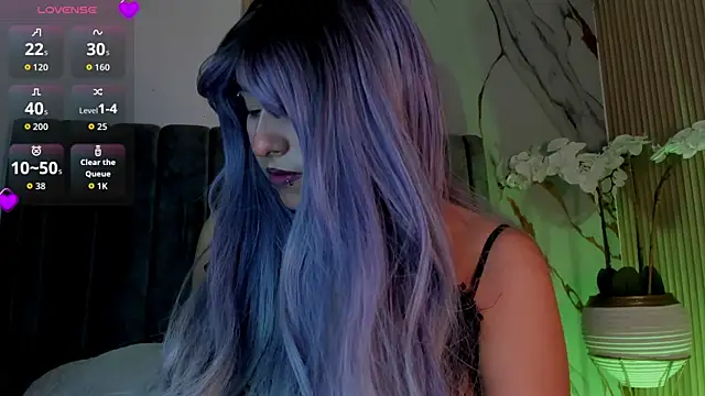 Snapshot of artemish__ chatting on January 17, 12:31 pm artemish online show from January 17, 12:31 pm