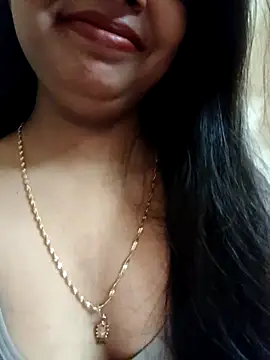 Snapshot of Maahhii_2 chatting on September 28, 3:46 am Maahhii 2 online show from September 28, 3:46 am