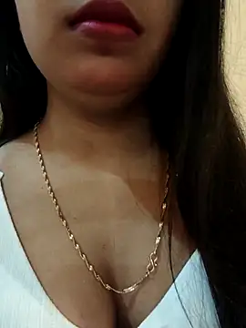 Maahhii 2 online show from November 15, 6:56 pm