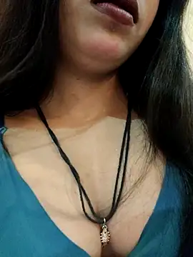 Maahhii 2 online show from October 25, 6:41 pm