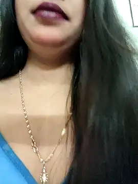 Snapshot of Maahhii_2 chatting on September 20, 5:07 pm Maahhii 2 online show from September 20, 5:07 pm