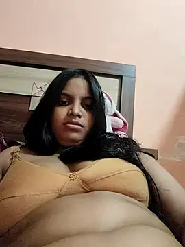 Maahhii 2 online show from July 18, 8:17 pm