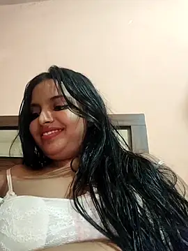 Maahhii 2 online show from May 19, 9:11 pm