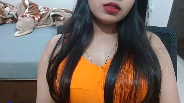 Maahhii 2 online show from February 3, 7:30 pm