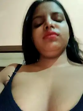 Maahhii 2 online show from April 26, 1:19 pm