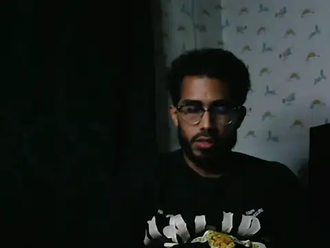 Snapshot of TU-MORENOO chatting on September 19, 6:28 am TU-MORENOO online show from September 19, 6:28 am