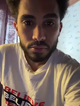 Snapshot of TU-MORENOO chatting on September 15, 5:13 pm TU-MORENOO online show from September 15, 5:13 pm