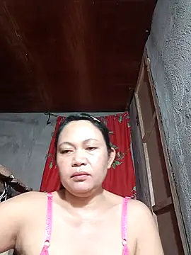 Everleigh mom online show from October 24, 10:36 am