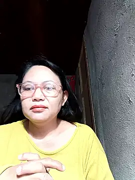 Everleigh mom online show from January 10, 8:26 pm