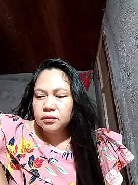 Everleigh mom online show from November 16, 4:06 am